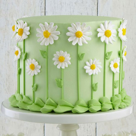 40 Cute First Birthday Cakes in 2022 : Simple Daisy Cake