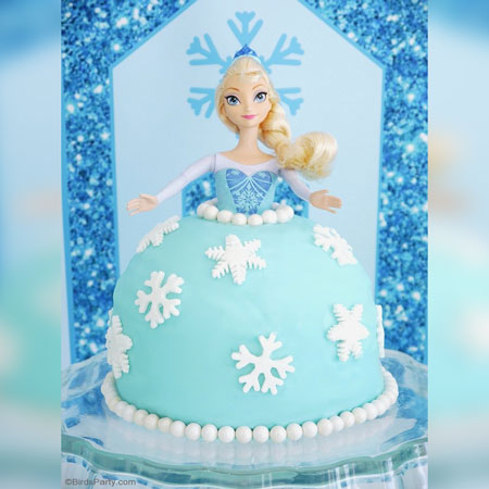 Frozen Birthday Cake (3) | Baked by Nataleen