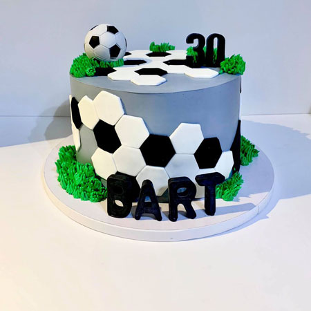 Football cake 10