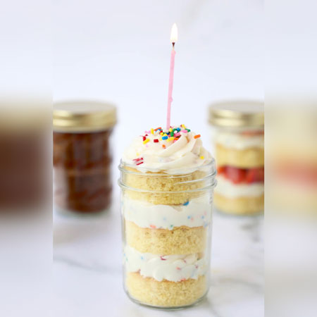 Buy Delicious Birthday Print Chocolate Jar Cake-Birthday Jar Delicacy